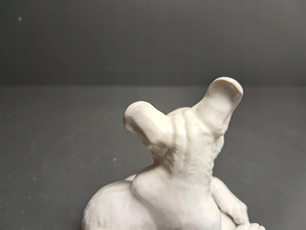 Piekny Allach Biała Mis z piłka