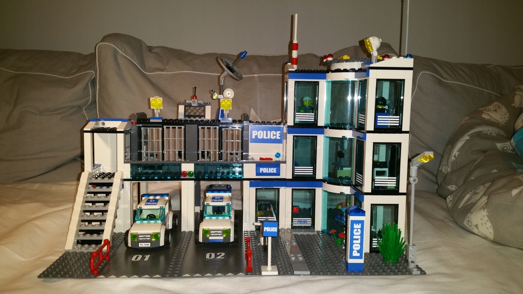 Lego City Posterunek Policji 7498 7854122442 oficjalne