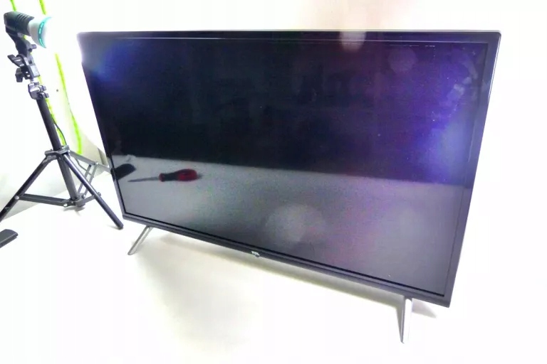 TELEWIZOR TCL 32D4300 KOMPLET