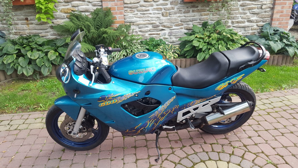 Suzuki GSX 600 F 25KW 8201942467 oficjalne archiwum