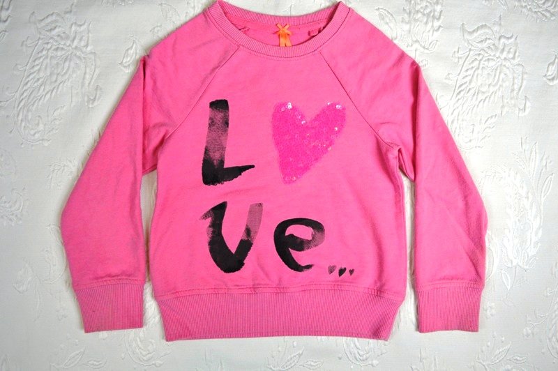 NEXT BLUZA CEKINOWE SERCE NAPIS LOVE 5-6l 116