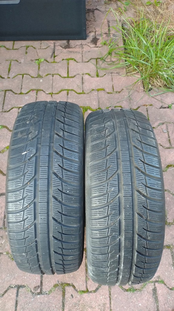 Opony zimowe Toyo Snowprox 205/55 R16 - 2 szt.