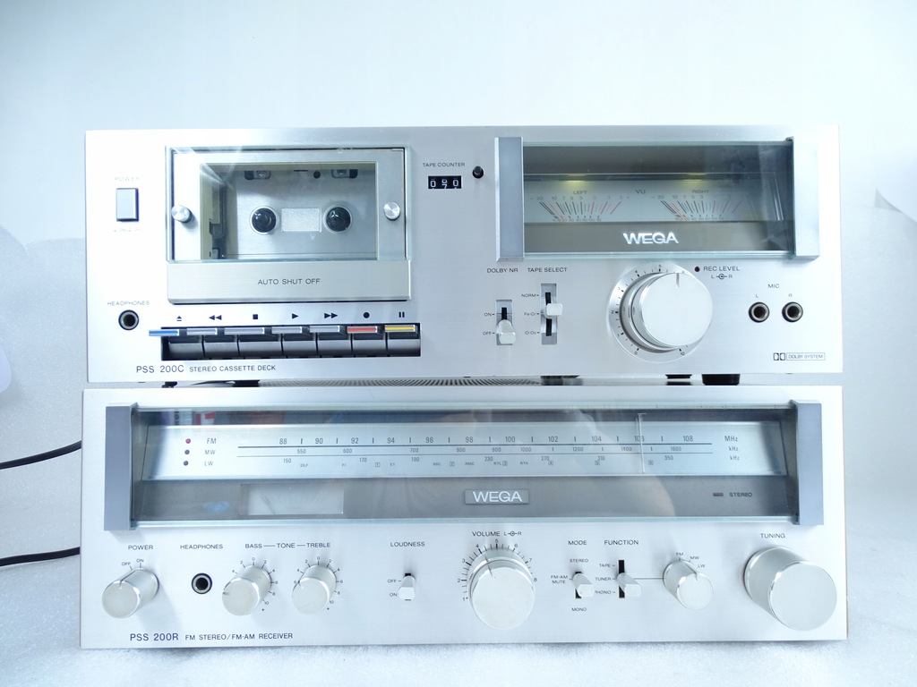 AMPLITUNER WEGA PSS 200r + DECK PSS 200C STAN BDB