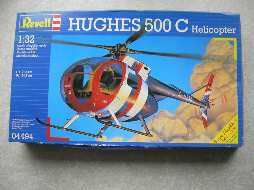 REVELL 04494 MODEL HELIKOPTER HUGHES 500C 1:32.