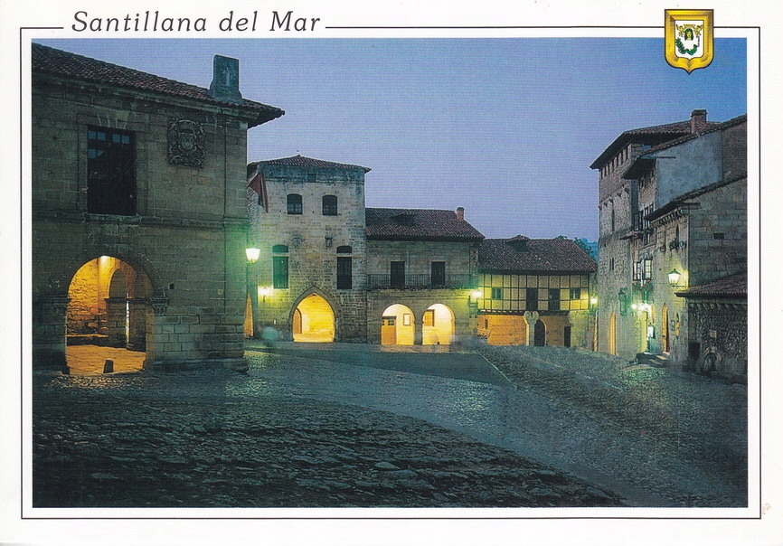 HISZPANIA - SANTILLANA DEL MAR - PLAZA MAYOR - HERB - KANTABRIA