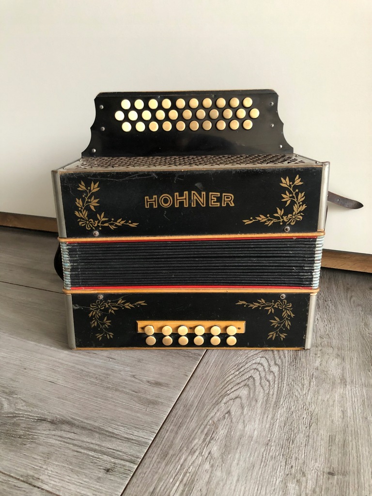 Stary Akordeon guzikowy HOHNER retro XX w 30x31x18