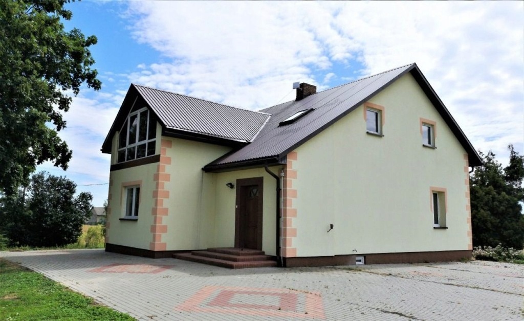 Dom Trawniki, świdnicki, 200,00 m²