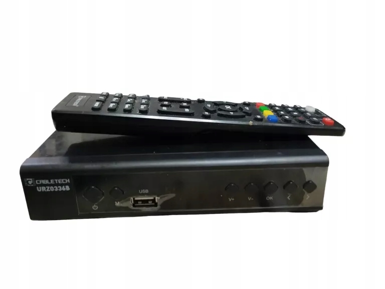 TUNER DEKODER DVB-T2 H.265 CABLETECH URZ0336B + PILOT