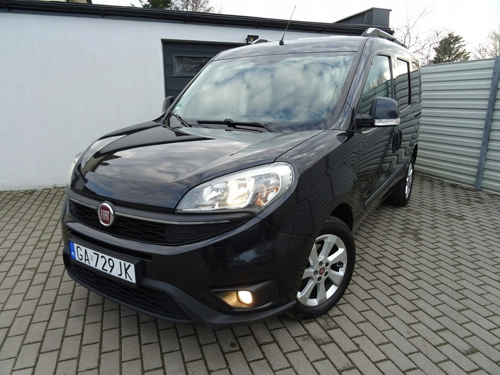 Fiat Doblo 1.6 MultiJet 105KM osobowy BEZWYPADEK