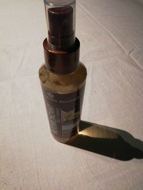 Yves Rocher Nowy spray samoopalajacy w godzine