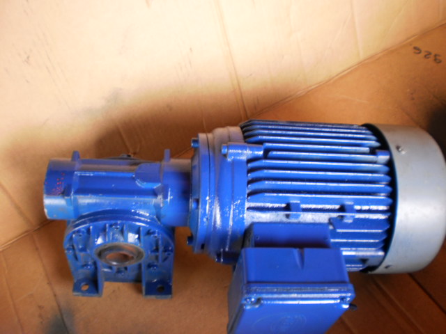 motoreduktor 160 obr silnik elektryczny 0,75 kw