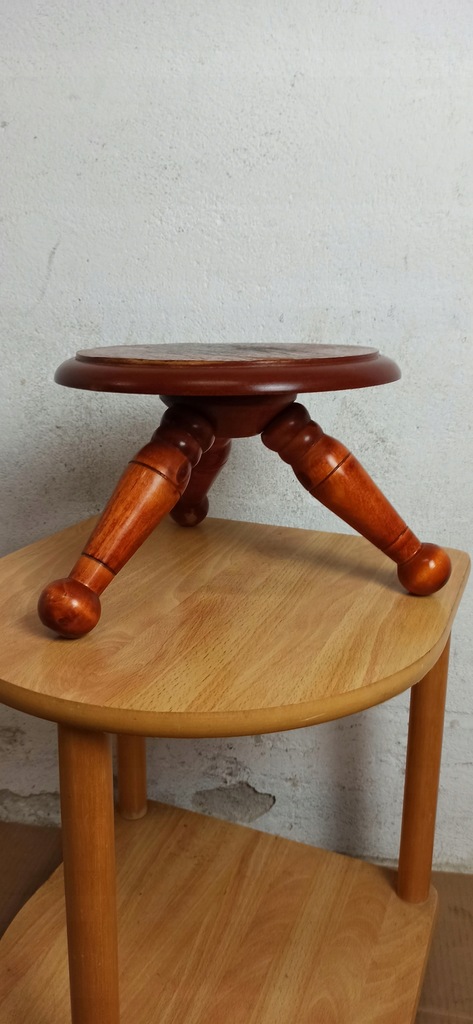 Niski kwietnik stolik drewniany styl retro prl
