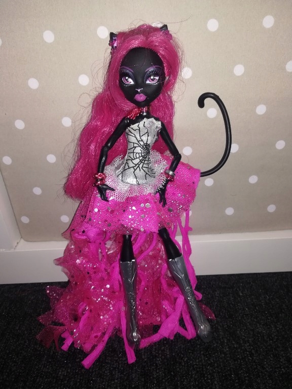 Lalka Monster High Catty Noir Kotka 7659520738 Oficjalne Archiwum Allegro