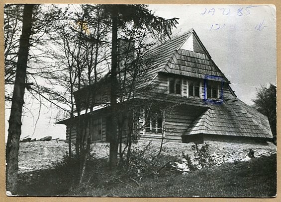 BESKID SĄDECKI - WIERCHOMLA :: Schronisko - Bacówka PTTK