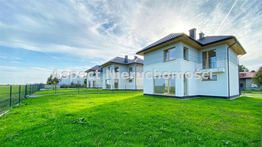 Dom, Bielicha, Zakrzew (gm.), 136 m²