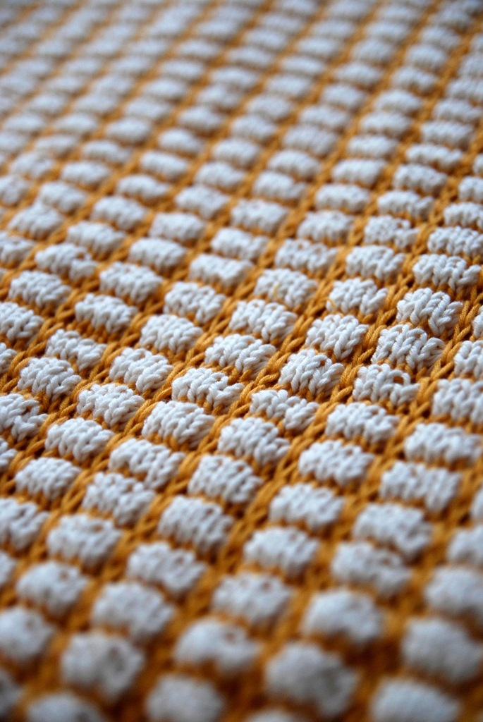 Ręcznie robiony na drutach koc 100% bawełna