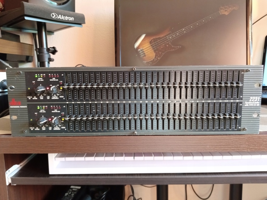 DBX 2231 Graphic Equalizer/ Limiter STEREO