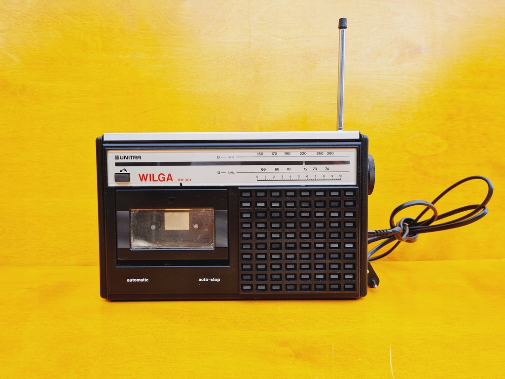 STARY ZABYTKOWY RADIOMAGNETOFON WILGA Z PRL