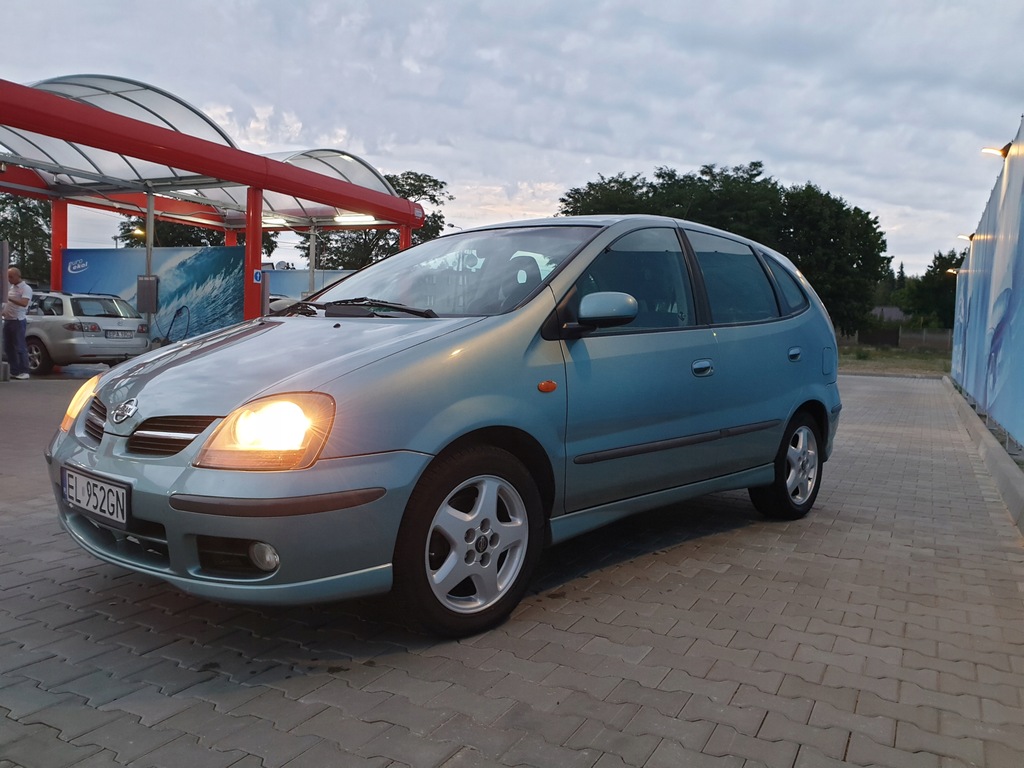 Nissan Almera Tino 2.2 DI pojemny VAN, 100 sprawn