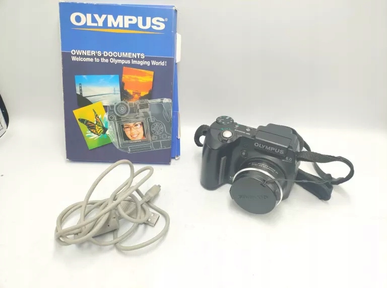 APARAT OLYMPUS SP-500UZ + AKCESORIA