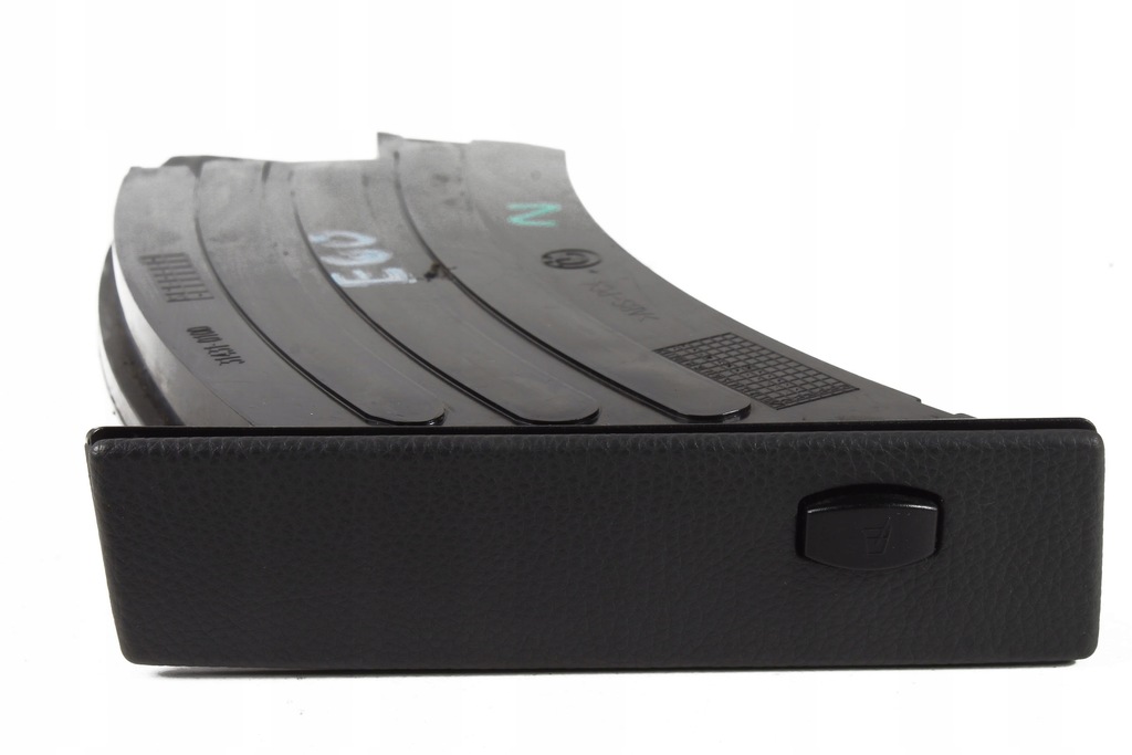 BMW E60 E61 Uchwyt na kubek cup holder 7134108 12663319279