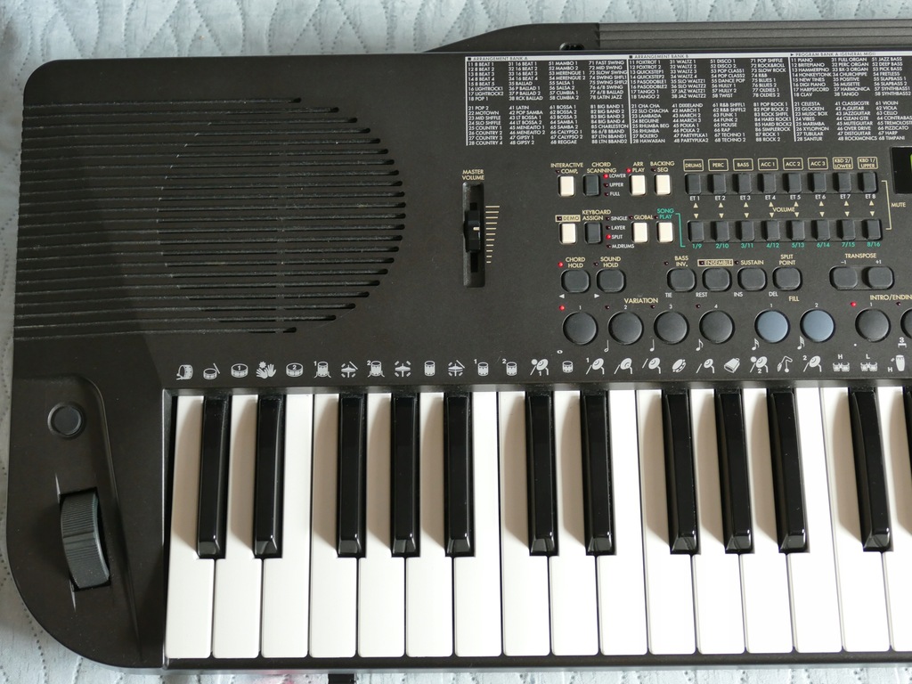 KORG i5S w stanie wzorcowym, ideał, z emulatorem