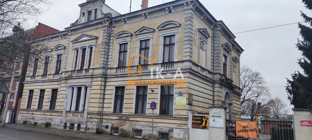 Biurowiec, Żagań, 1300 m²