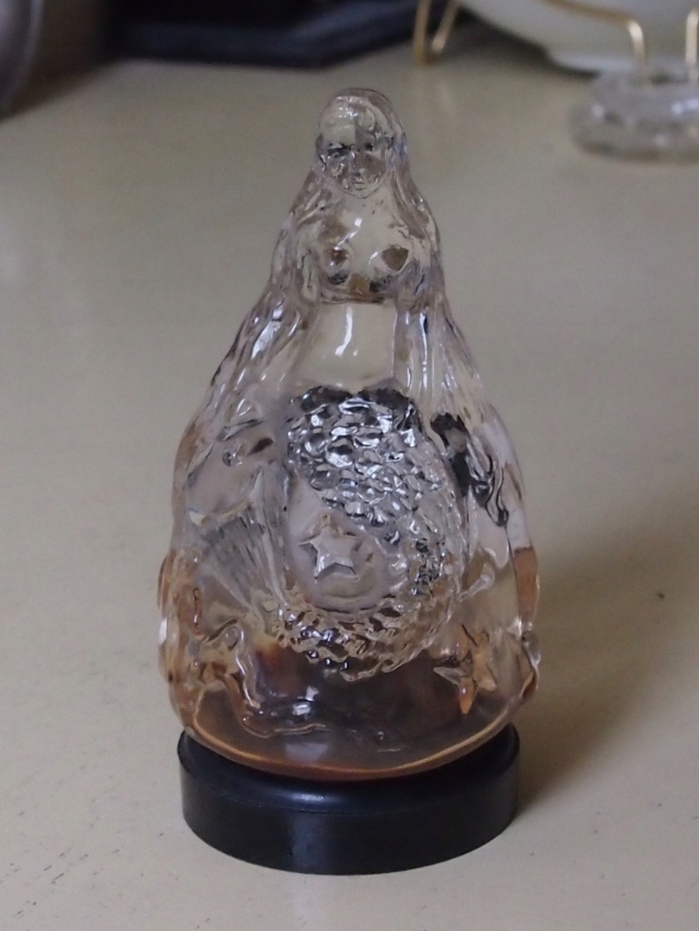 Buteleczka do perfum.