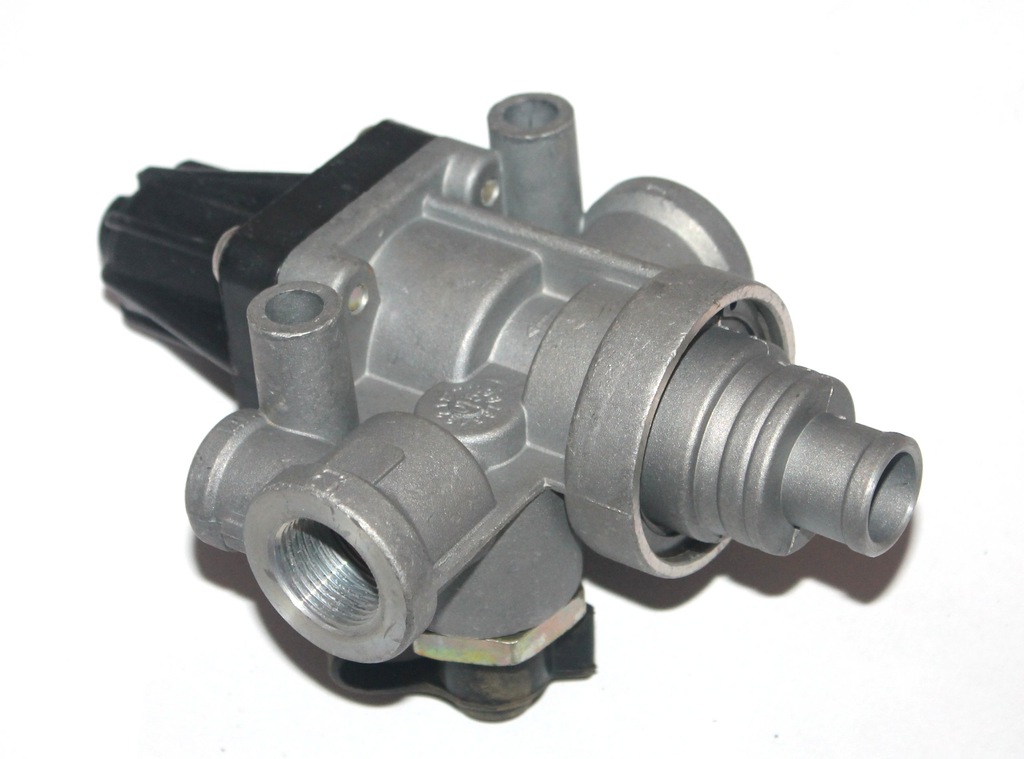 Regulator ciśnienia powietrza 8,1 MAN VOLVO RVI MB