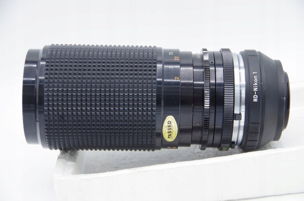 Obiektyw i konwerter aparatu Nikon 1, 75-150 mm