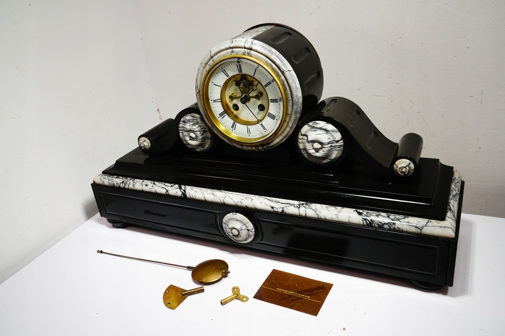 Stary Francuski Duży Zegar Kominkowy Marmurowy Marmur 64x34cm