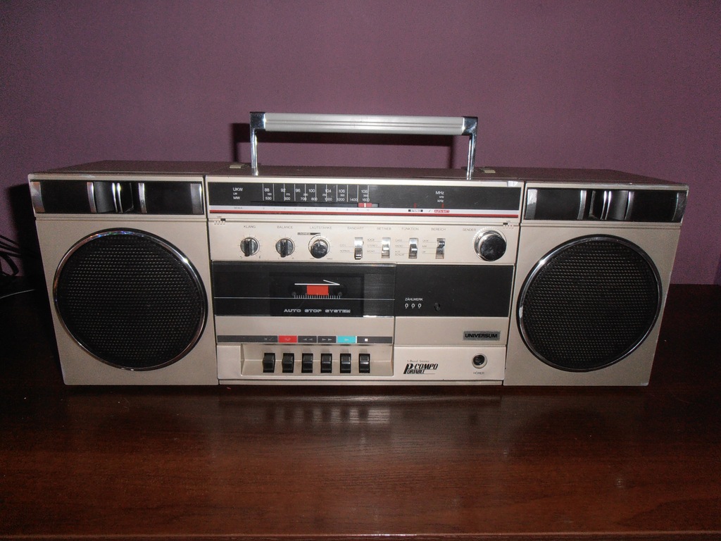 radiomagnetofon universum CTR 4040