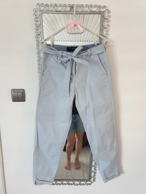 Chinosy baby blue z wiązaniem reserved 34 zara XS