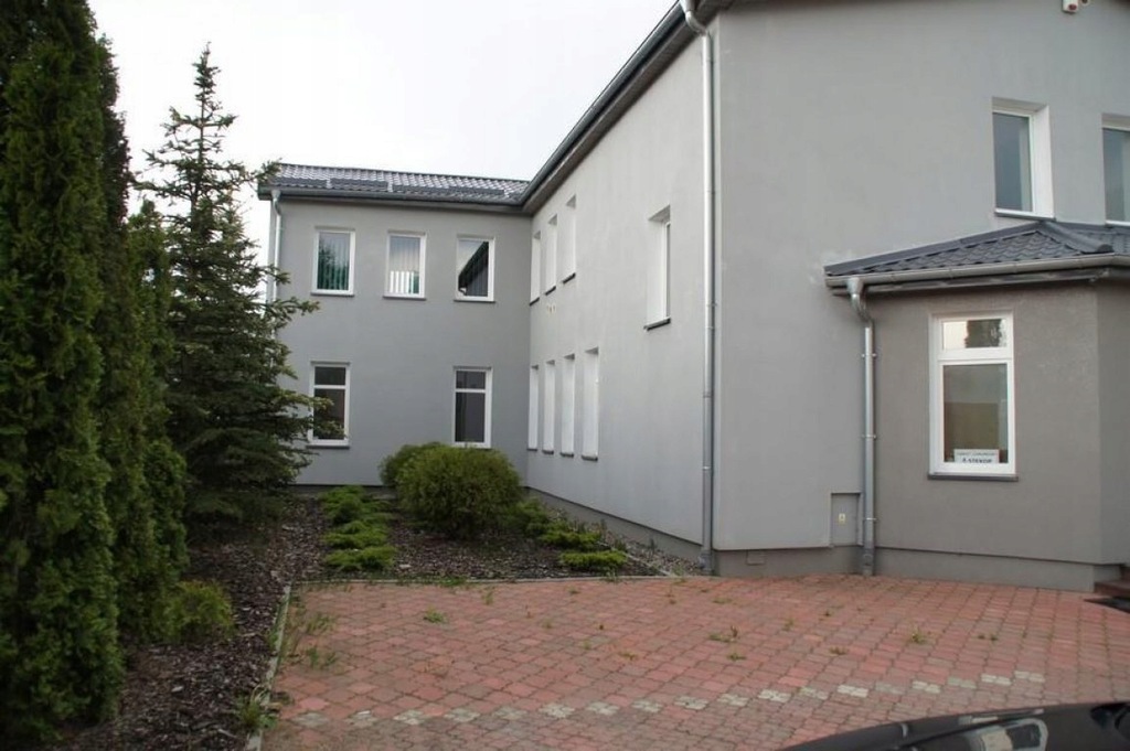 Magazyny i hale, Węgorzewo (gm.), 1605 m²