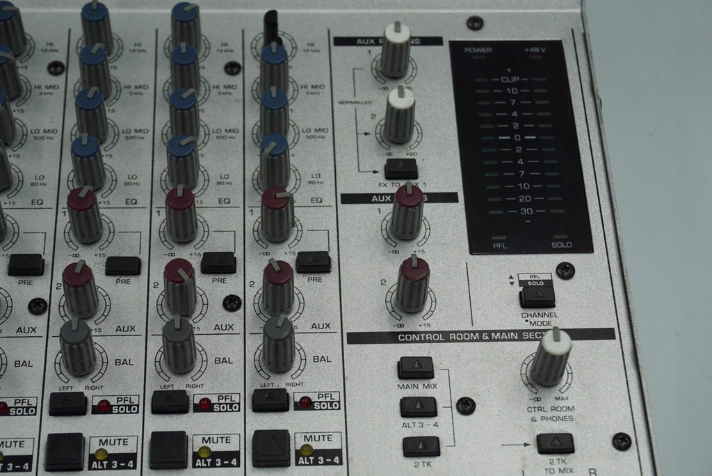 Mikser analogowy Behringer Eurorack MX2004A - 11350854304