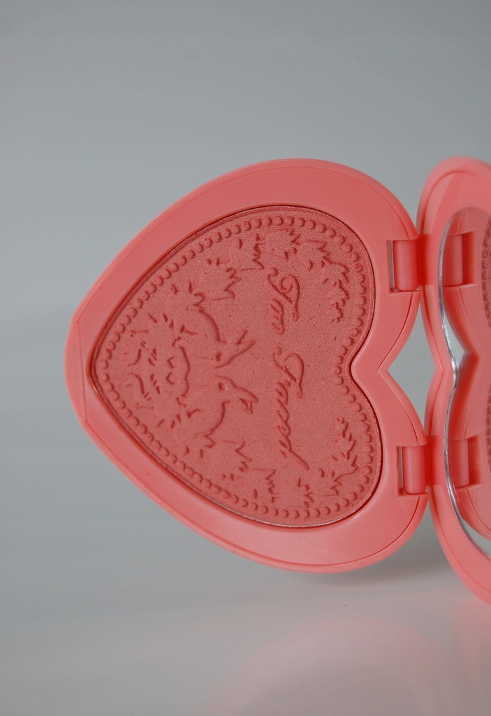 Too Faced róż Love Flush Love Hangover ORYGINAŁ 7910384180