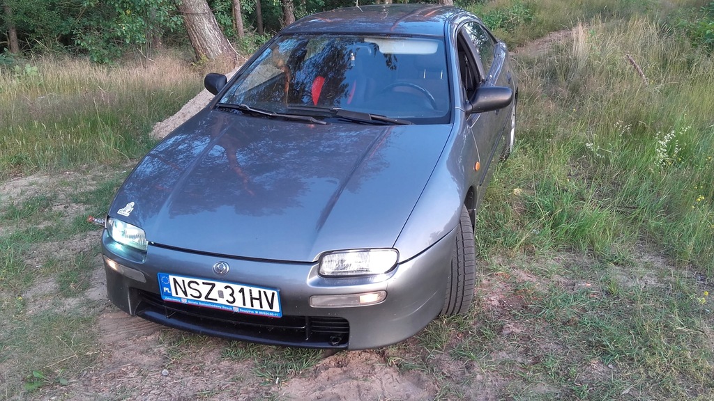 Mazda 323F 1.5 benzyna aktualne oplaty sprawna