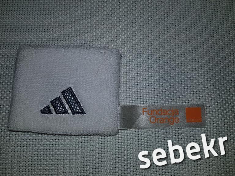 Opaska na rękę Adidas Fundacja Orange