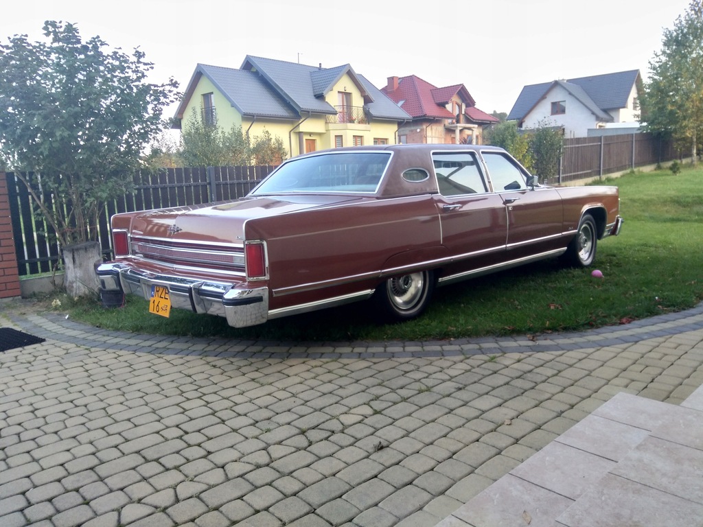 Купить Продается Lincoln Continental Town Car 1977 года выпуска.: отзывы, фото, характеристики в интерне-магазине Aredi.ru