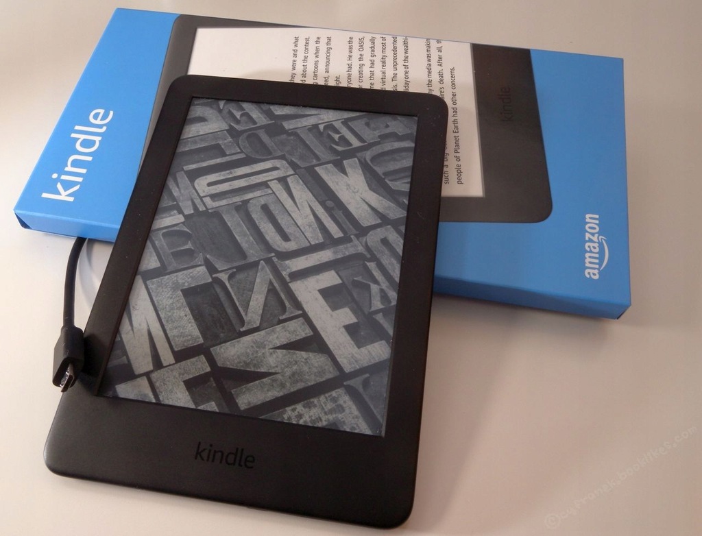 czytnik Amazon Kindle 10 4GB bez reklam czarny