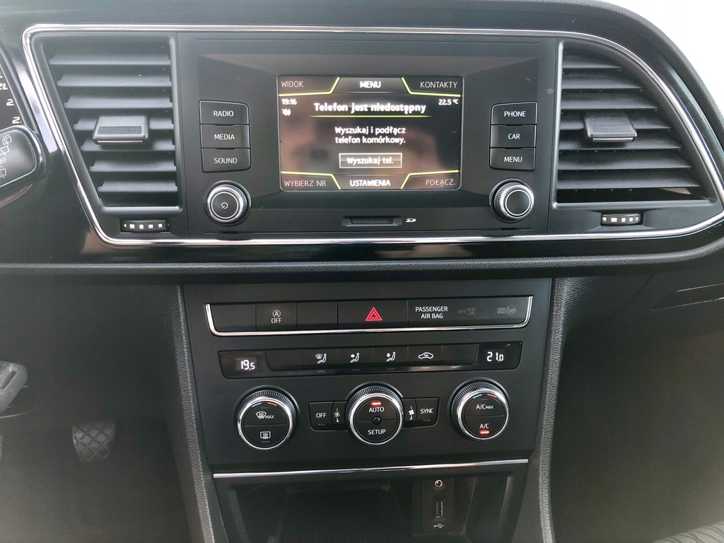 Купить ШОУ-РУМ PL LEON TDI 150KM FULL LEDx2 ALU PEARL WHITE: отзывы, фото, характеристики в интерне-магазине Aredi.ru