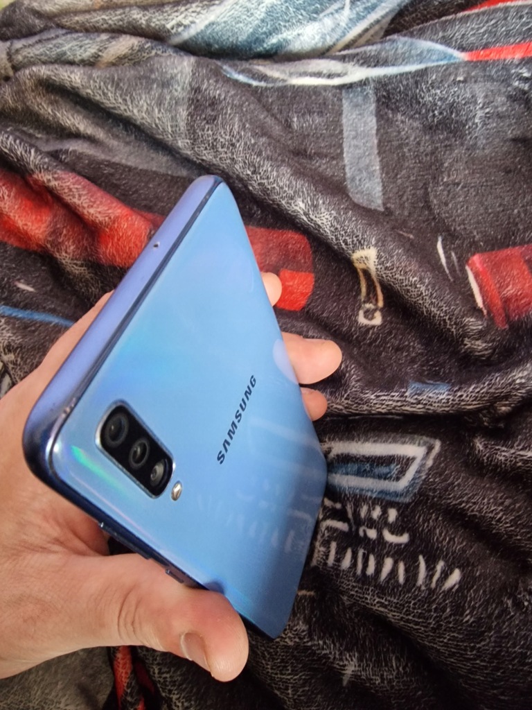 Smartfon Samsung Galaxy A70 6 GB / 128 GB 4G (LTE) niebieski