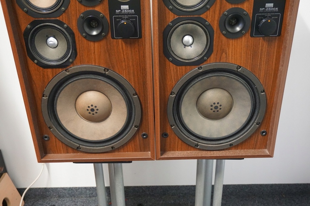 Sansui Sp 2500 Speakers VINTAGE SANSUI SP-200 3-Way Floor Speaker
