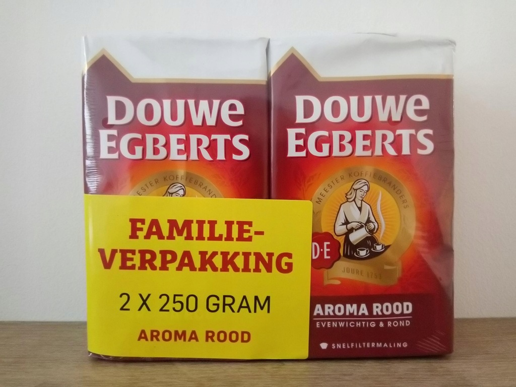 Kawa mielona Douwe Egberts Aroma Rood 2 x 250 g