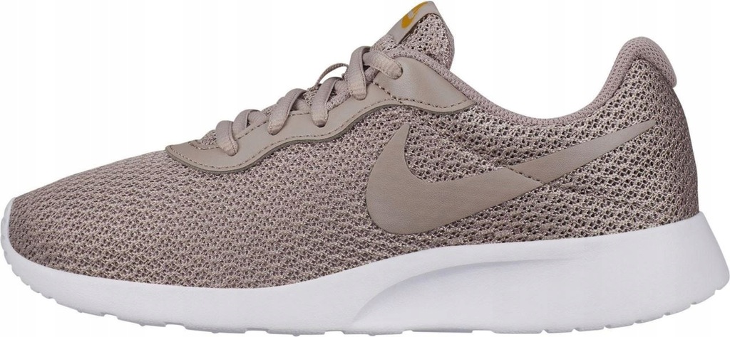 nike tanjun taupe