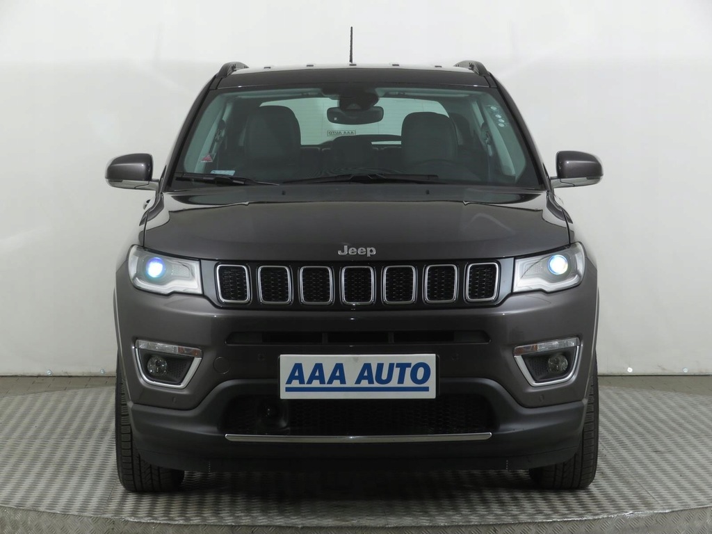 Купить Jeep Compass 1.4 MultiAir, Салон Польша: отзывы, фото, характеристики в интерне-магазине Aredi.ru