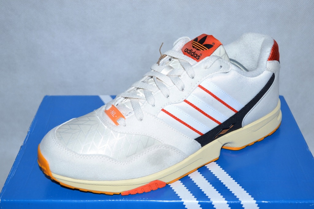 csndw 09c1d9f9-c27c-4d6f-abde-