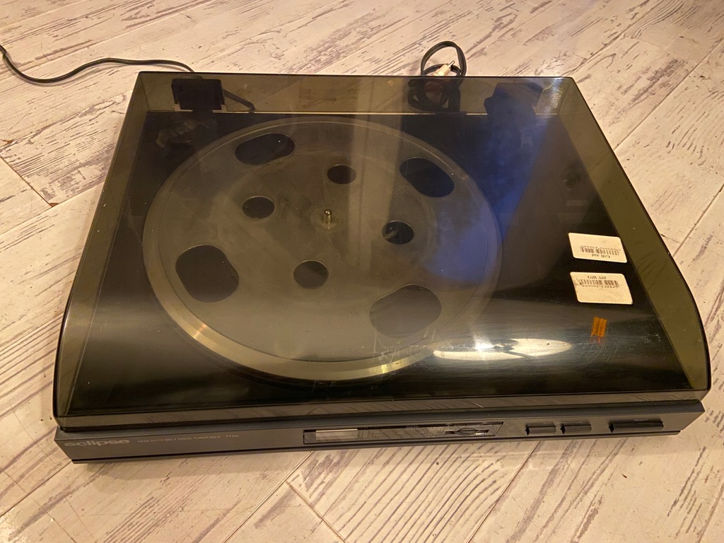 871. GRAMOFON ECLIPSE TT-430 WKŁADKA TECHNICS P-24