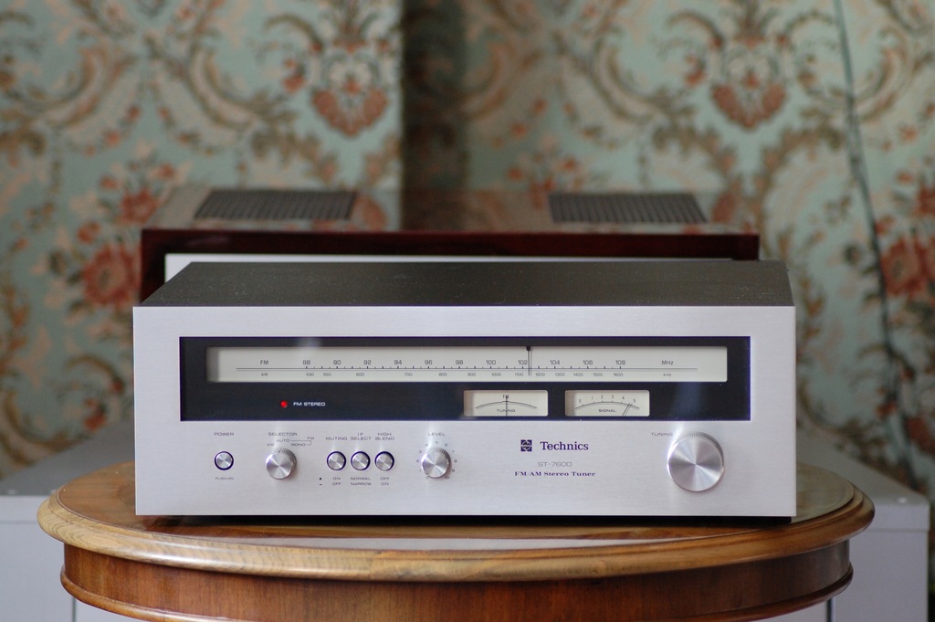 Technics st-7600 piekny stan idealny analogowy
