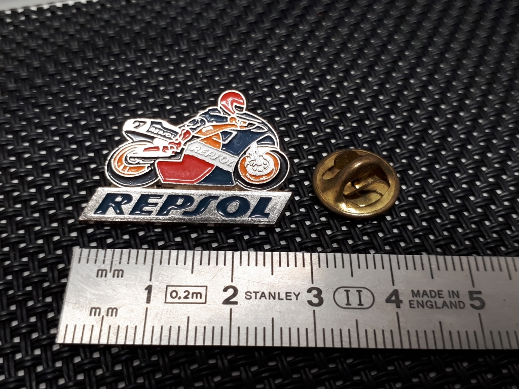 Przypinka Pin Znaczek REPSOL Honda - od 1 zł